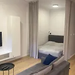 Sztolnia Apartment *